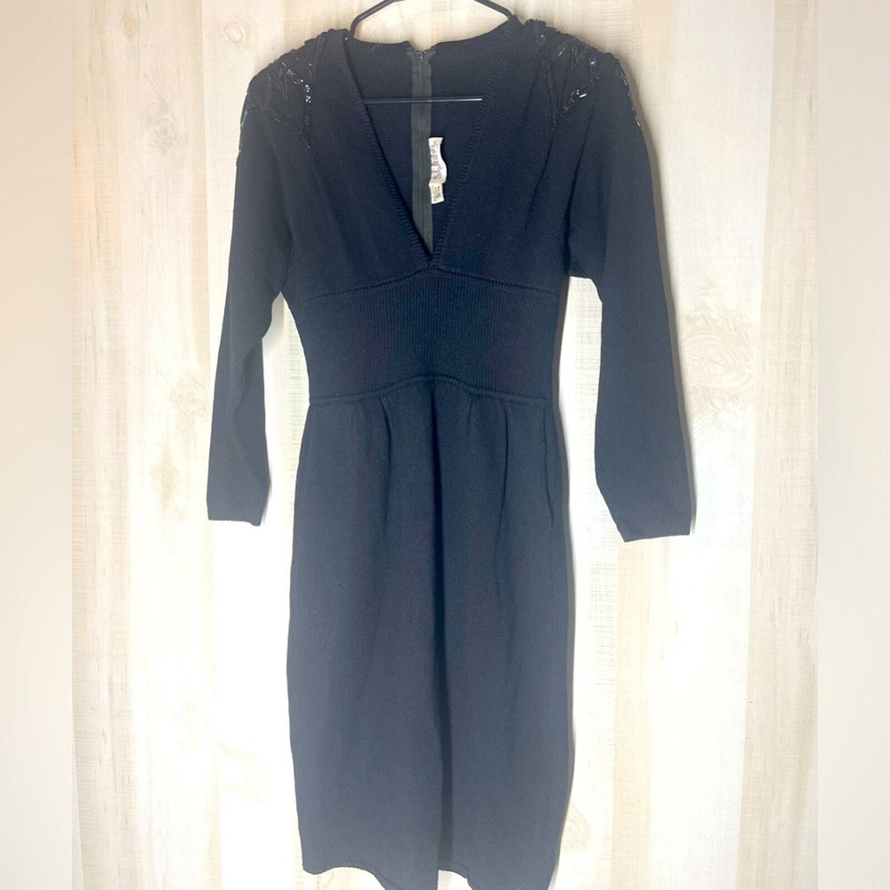 St. John by Marie Gray black l/s knit sweater dress sequin shoulders vintage, 0